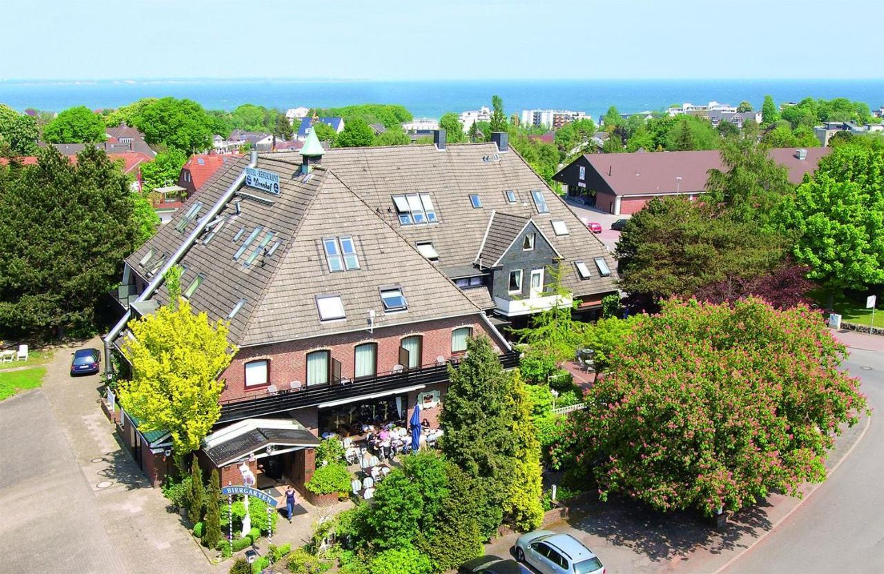 Wennhof Hotel Scharbeutz Exterior photo